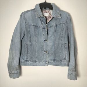 Liz Claiborne Light Wash Blue Denim Jean Jacket Embroidery Details